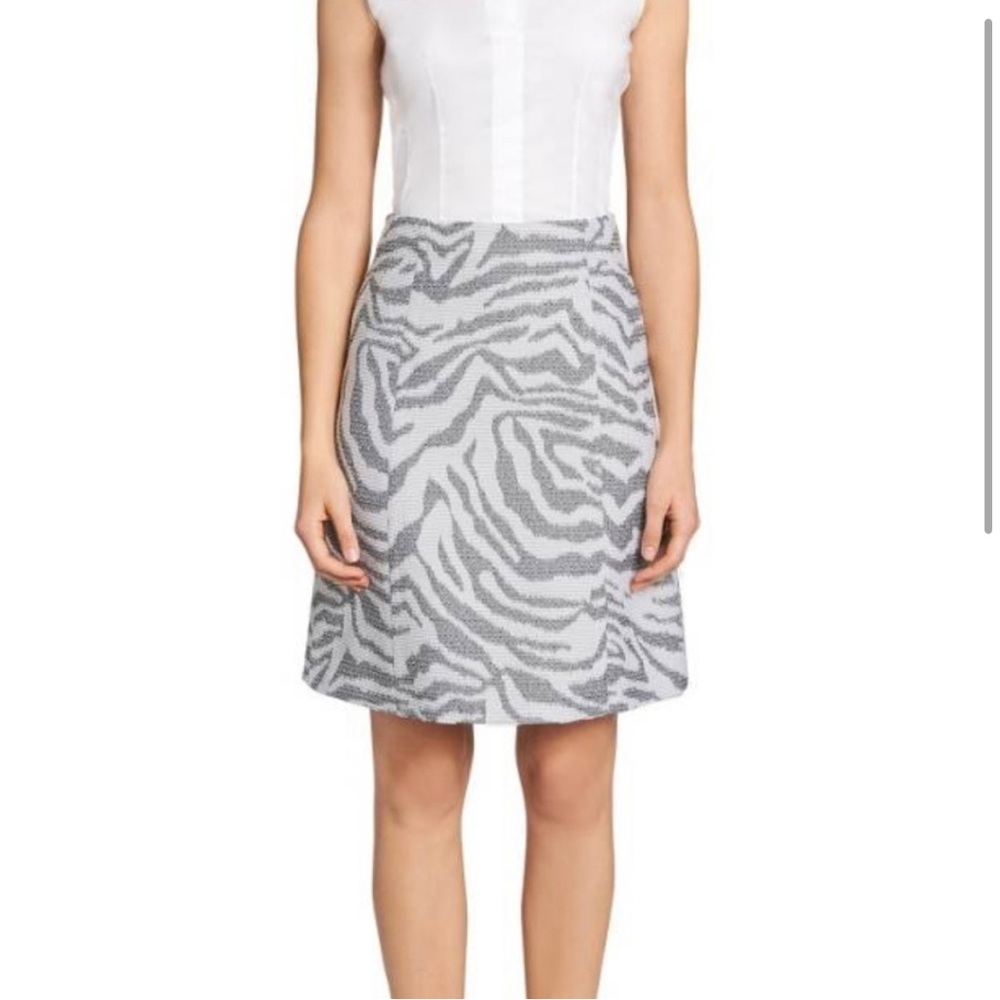 NWT Boss by Hugo Boss Animal Print Virgin Wool Blend Skirt| Size: 6